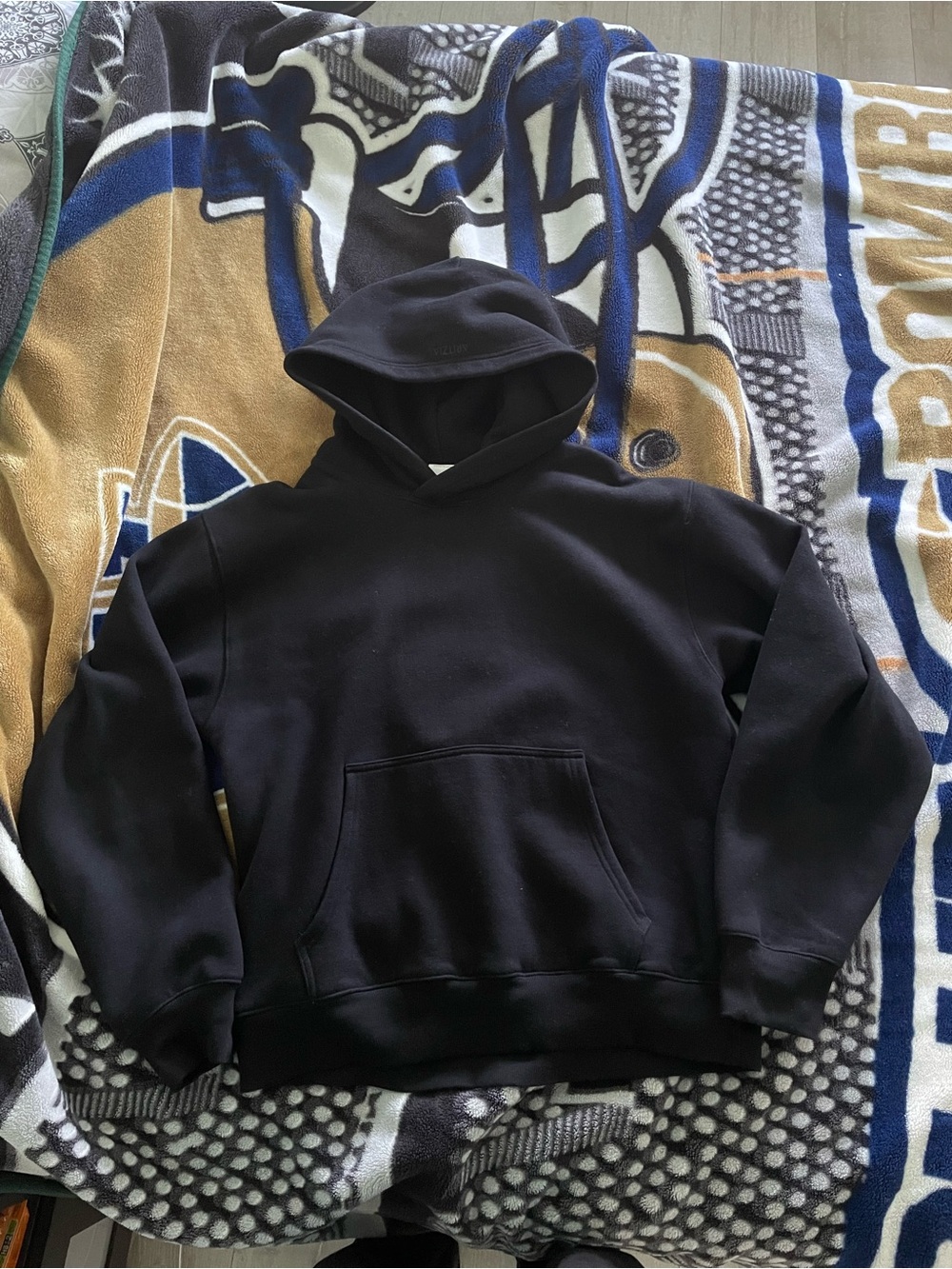 Aritzia Perfect Fit Sweatfleece hoodie - Size L